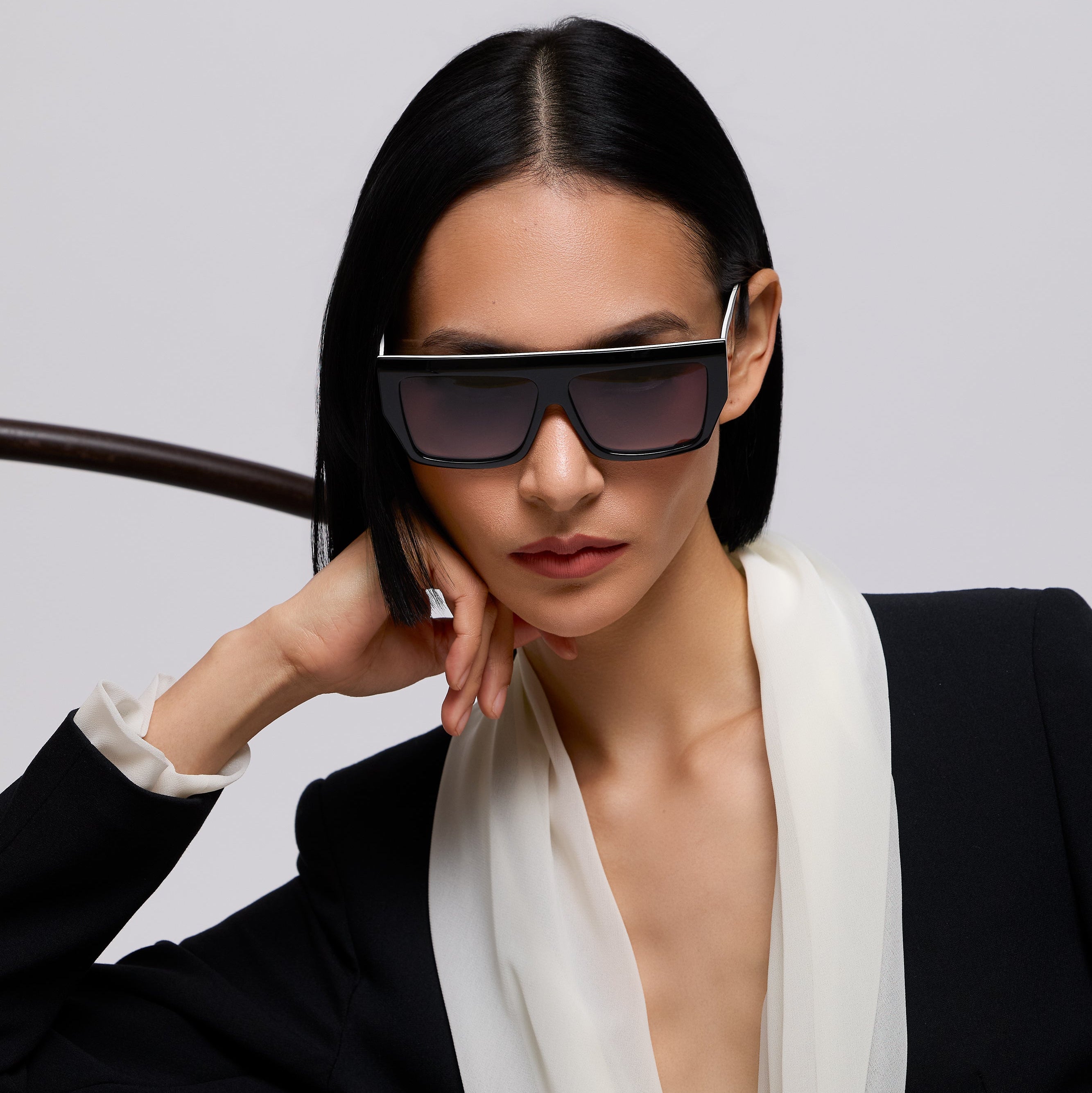 NYC - BLACK LENS – 12PM Studios