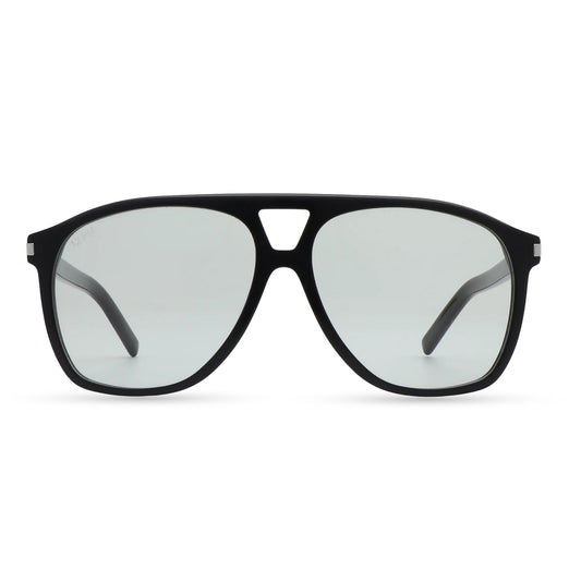 TORONTO - SMOKE LENS